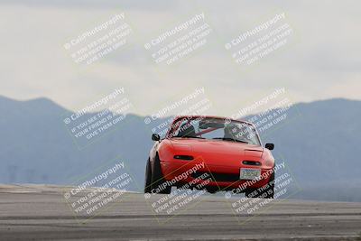 media/Jan-03-2026-SCCA SD (Sat) [[c9b9d14034]]/4-Novice Group/Session 2 (Turn 9)/